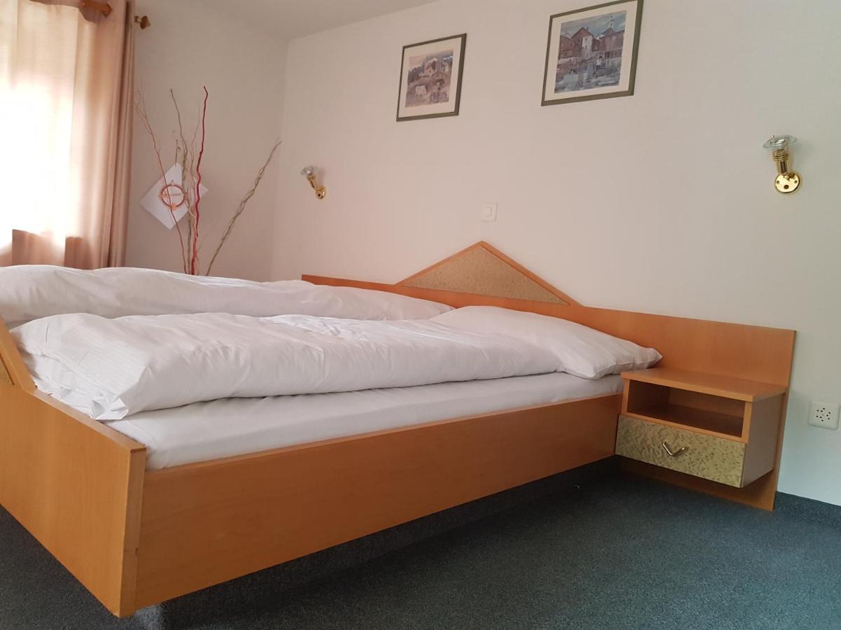 Hotel Restaurant Edelweiss Muhlen エクステリア 写真