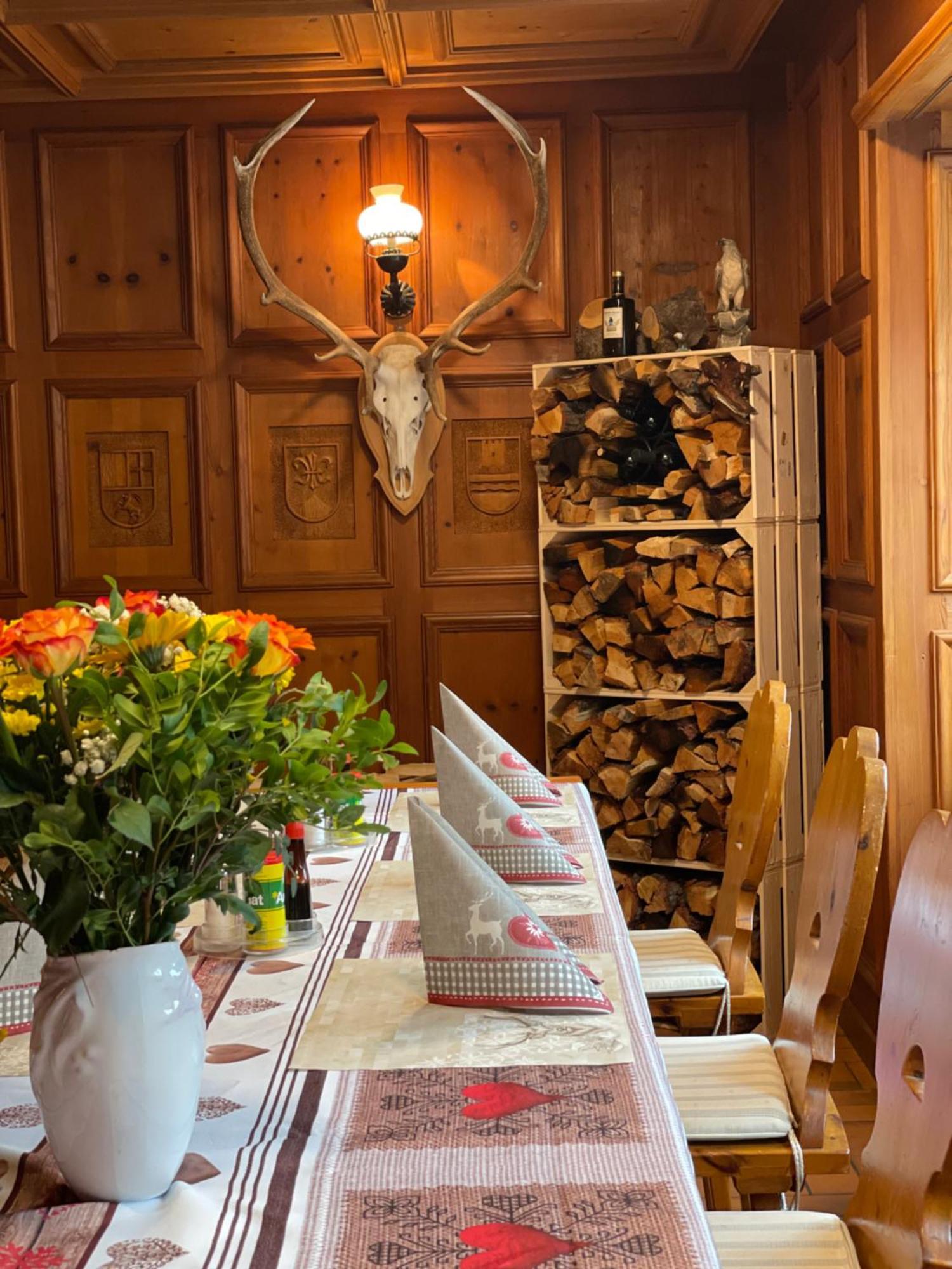 Hotel Restaurant Edelweiss Muhlen エクステリア 写真